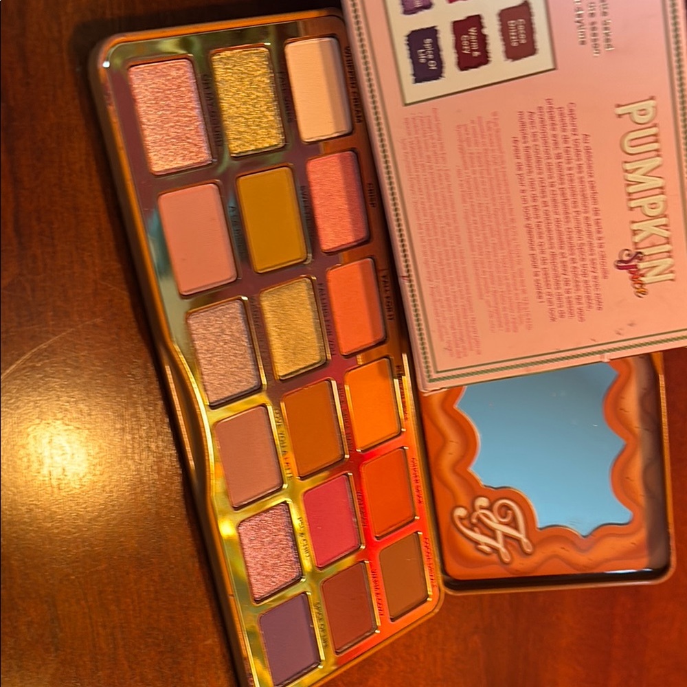 Too Faced Pumpkin Spice Eyeshadow Collection - Picture 3 of 3